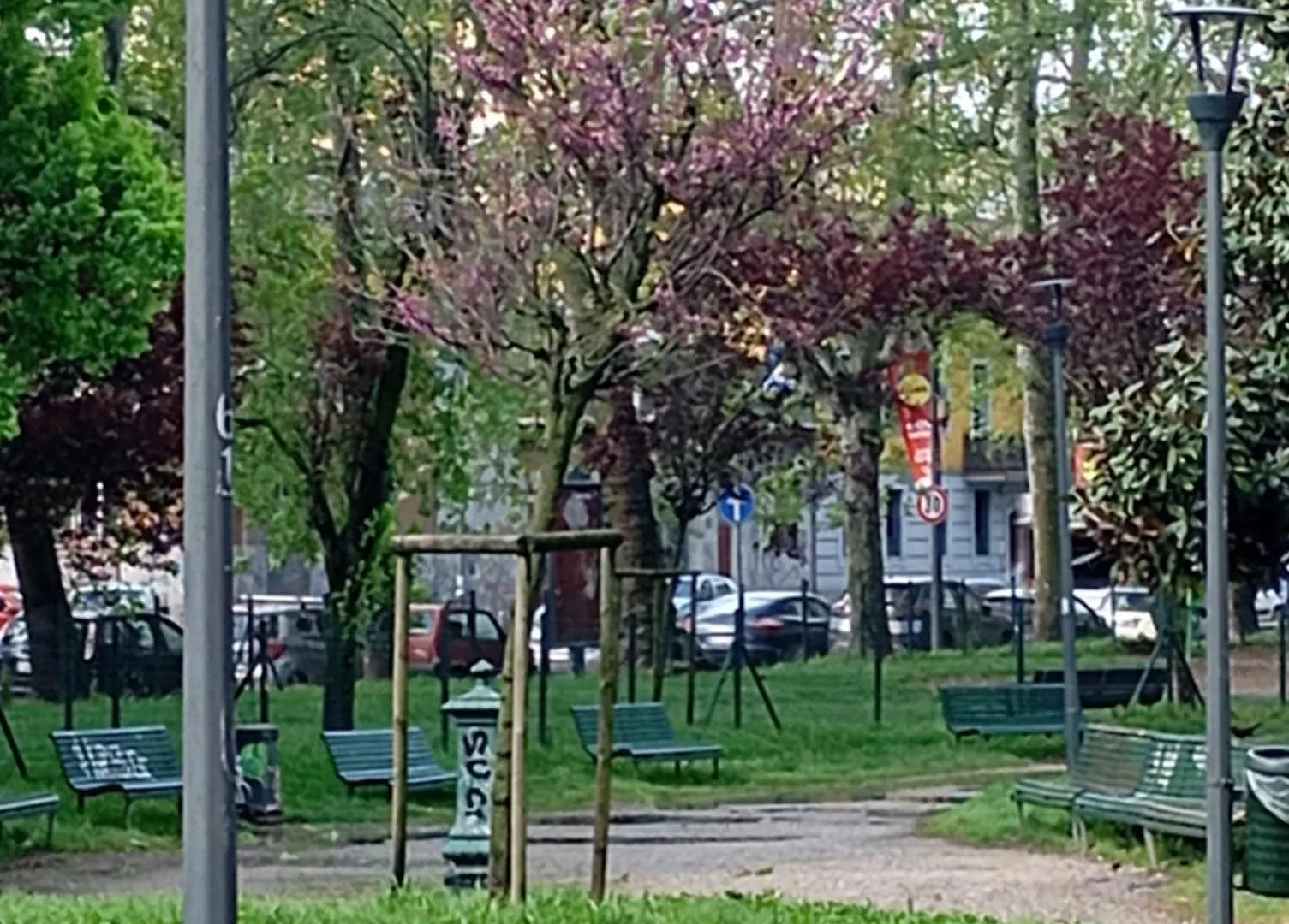 Flores Home, Vintage Charm Near City Center & Navigli Milan