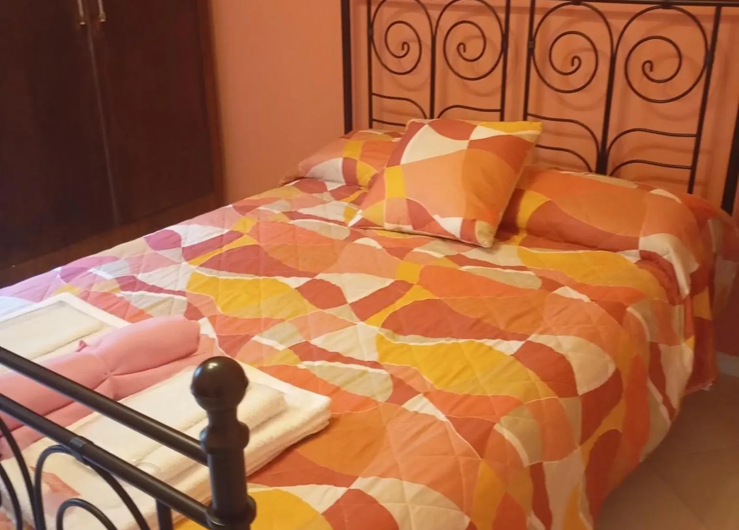 Flores Home, Vintage Charm Near City Center & Navigli Apartmán Milán
